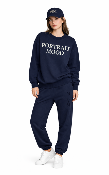 THE PORTRAIT MOOD UNIFORM - NAVY