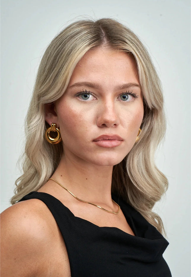 Power Loop Earrings – Bold, Rounded, Unapologetically You