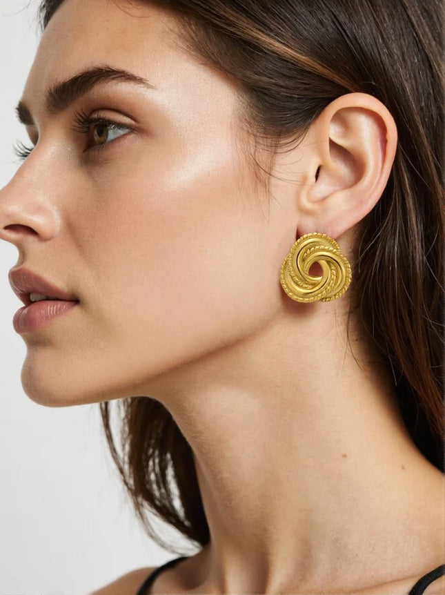 Éclat Doré Knot Stud Earrings In Solid Stainless Steel With 18K Gold Plate