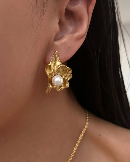 OCEAN BLOOM EARRINGS In Solid Stainless Steel With 18K Gold-Plate