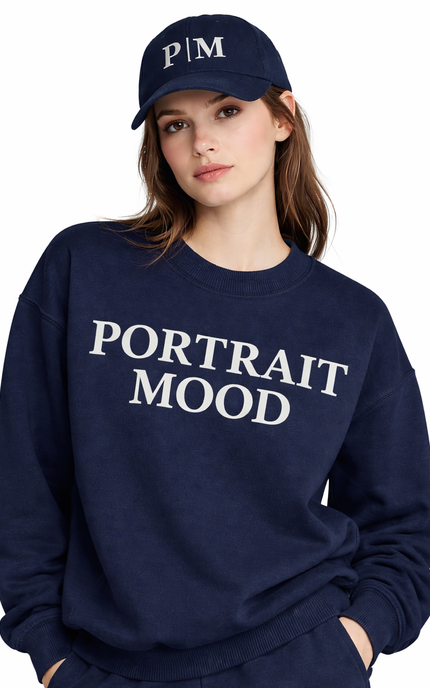 THE PORTRAIT MOOD UNIFORM - NAVY
