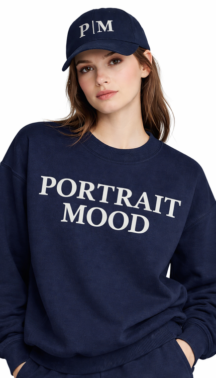 THE PORTRAIT MOOD UNIFORM - NAVY