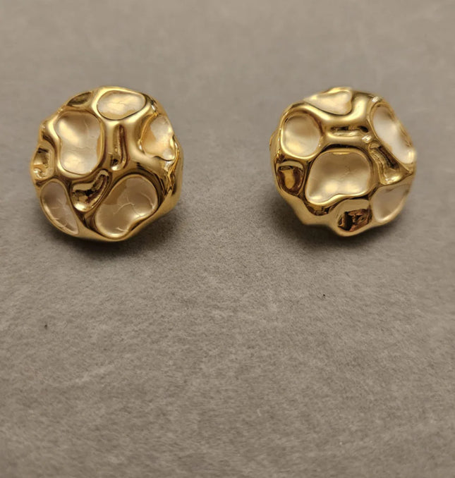 Molten Gold Earrings – Organic Luxury in Gold
