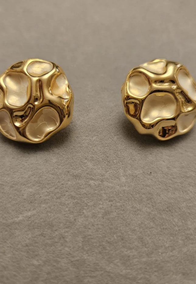 Molten Gold Earrings – Organic Luxury in Gold