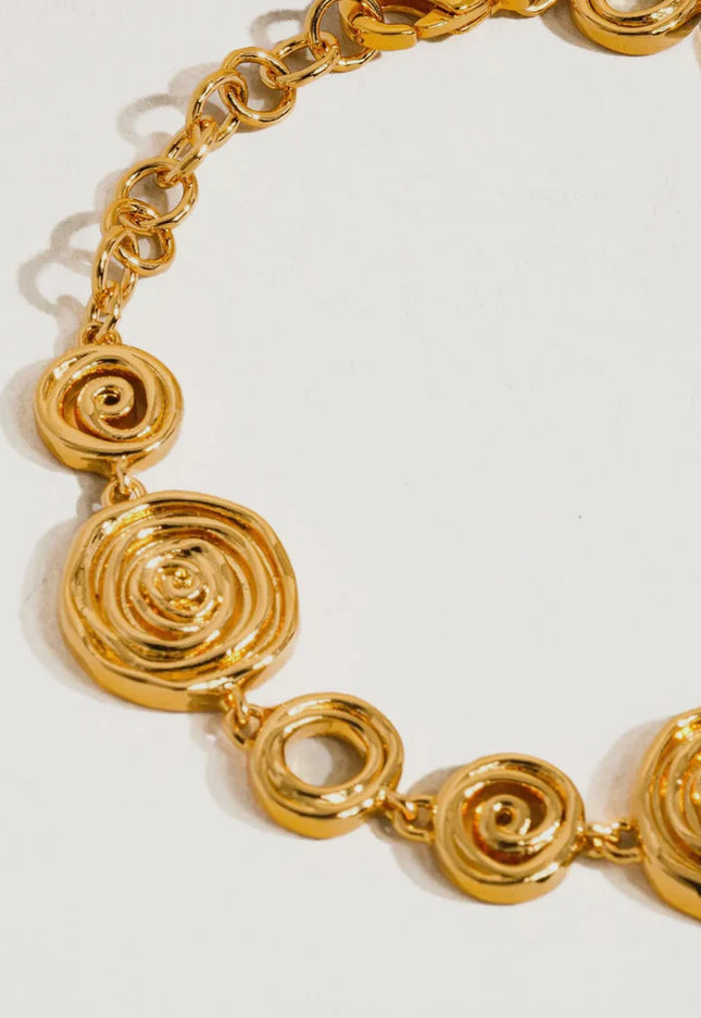 Luxe Canvas - Versace-style Inspired Coin Medallion Necklace In Solid Stainless Steel With 18K Gold-Plate