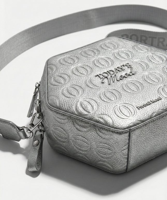 The P|M Aura Structured Hexagon - Liquid Silver Today's Mood Edition