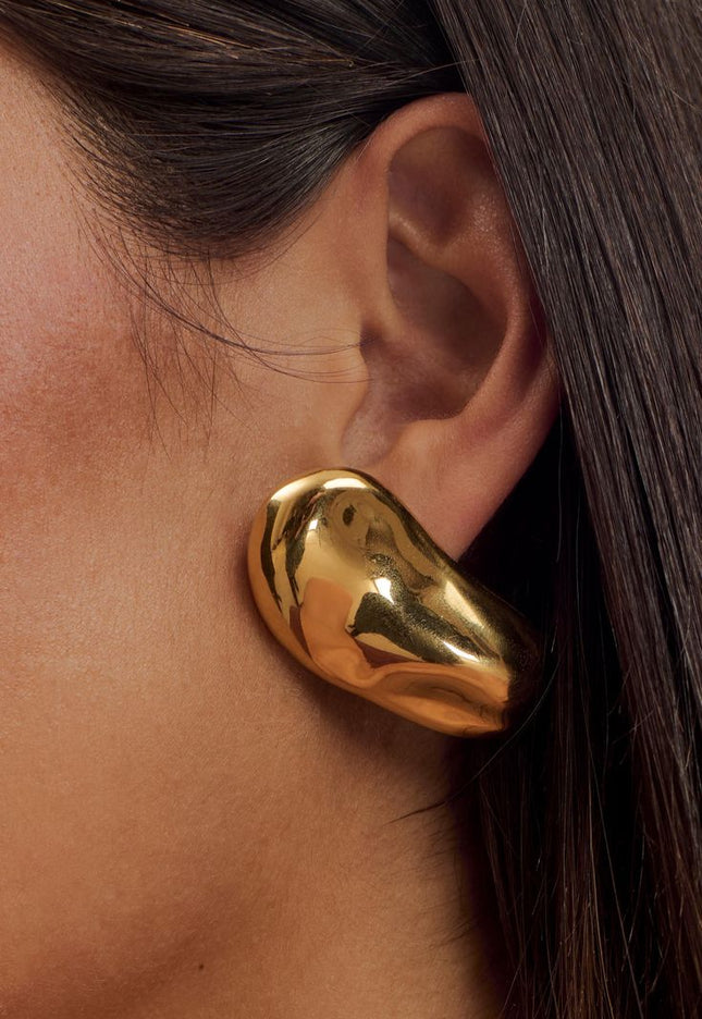 Bold Dual Sphere Earrings – Avant-Garde Gold