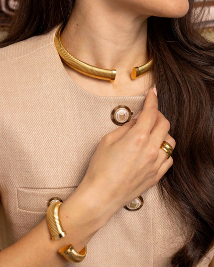 AMORE Luxe Gold Ridge Choker Necklace In Solid Stainless Steel With 18K Gold Plate