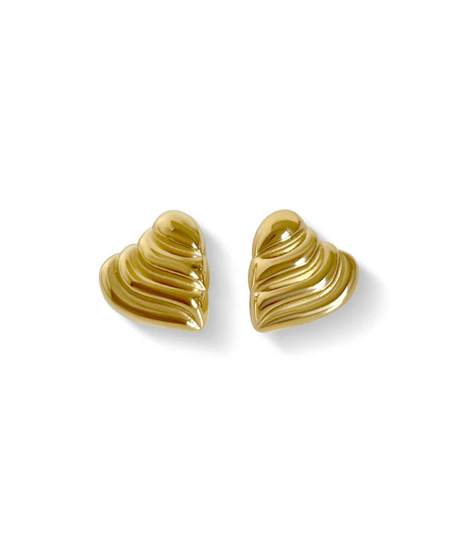 Eternal Heart Earrings – Sculpted Love in Gold