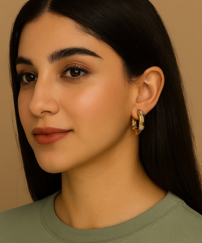 LUMINOUS LUXE HOOPS - EARRINGS In Solid Non-Tarnish Stainless Steel With 18K Gold-Plate