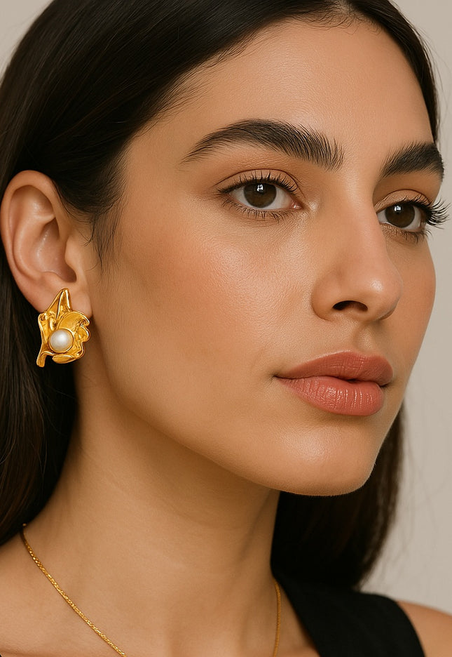 OCEAN BLOOM EARRINGS In Solid Stainless Steel With 18K Gold-Plate