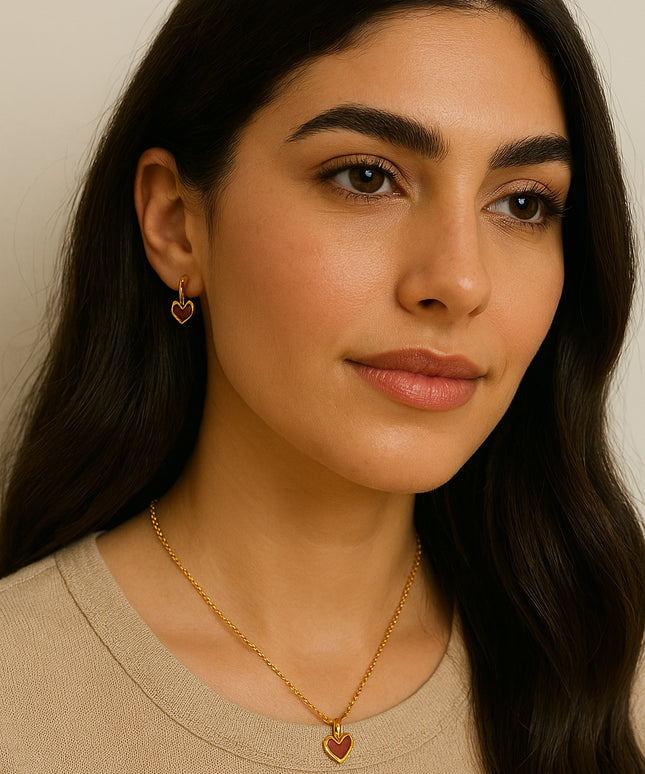 Crimson Love Necklace – A Timeless Heart in Gold & Deep Red