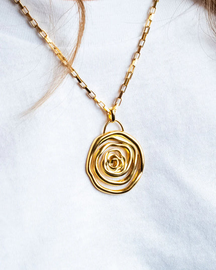 SPIRAL EMBRACE LUXE SET In Solid Non-Tarnish Stainless Steel With 18K Gold-Plate