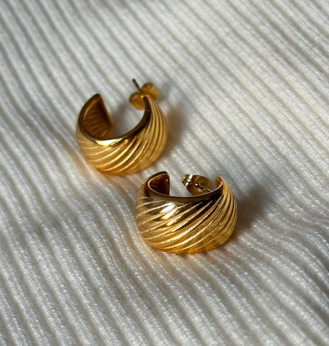 LUNAR EMBRACE EARRINGS