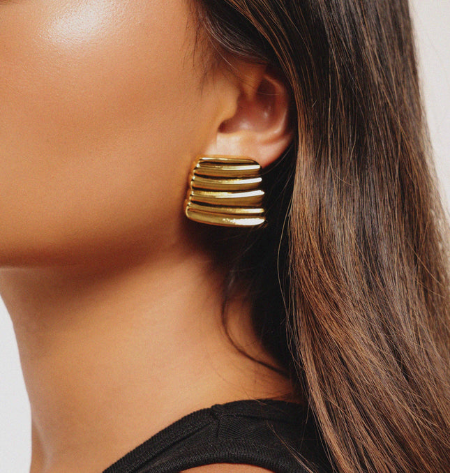 THE STEPPED MUSE - EARRINGS