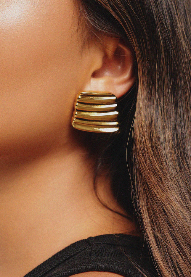 THE STEPPED MUSE - EARRINGS
