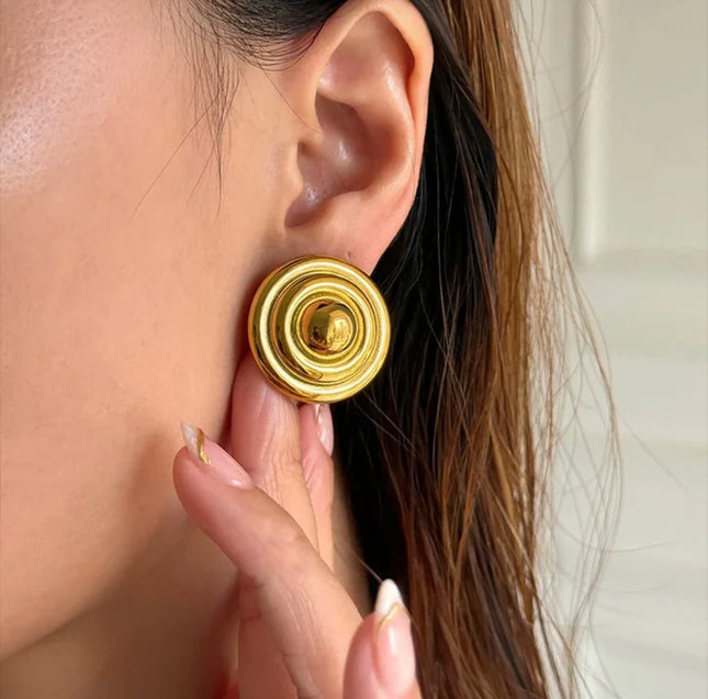 THE GOLDEN SPIRALS