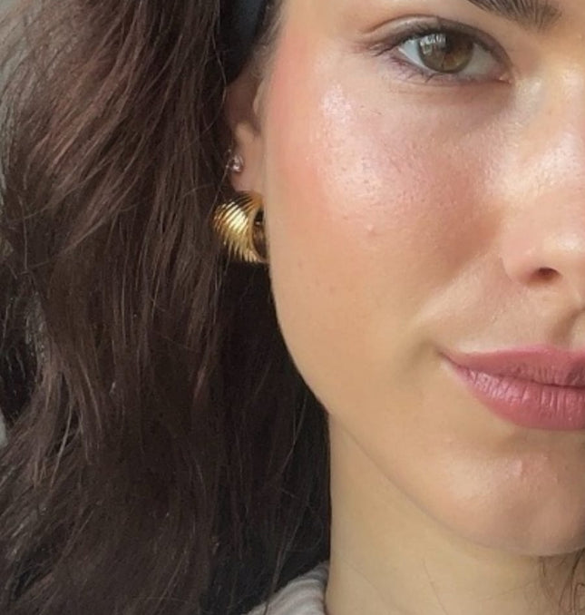 LUNAR EMBRACE EARRINGS