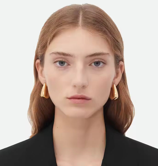 The Golden Echo Earrings – Bold Geometry, Soft Power