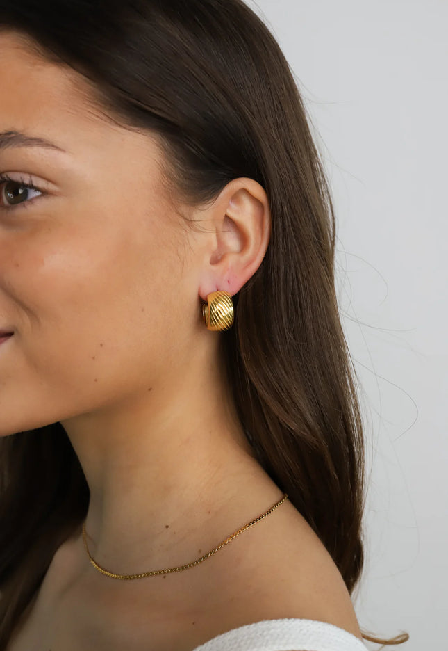 LUNAR EMBRACE EARRINGS