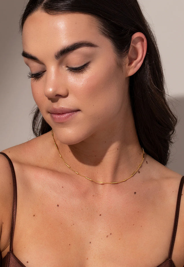 MINIMALIST GOLD BAR CHAIN - NECKLACE In Solid Non-Tarnish Stainless Steel With 18K Gold-Plate