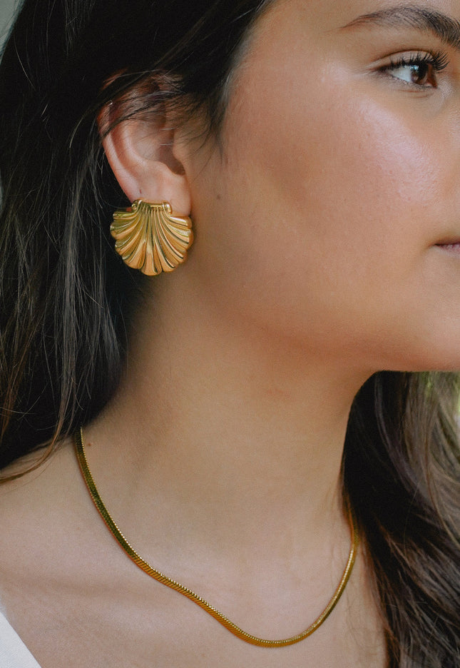 Golden Shell Stud Earrings – For The Goddess in You
