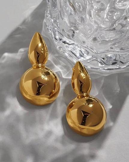 Sculpted Sphere Earrings – Bold Elegance in Gold
