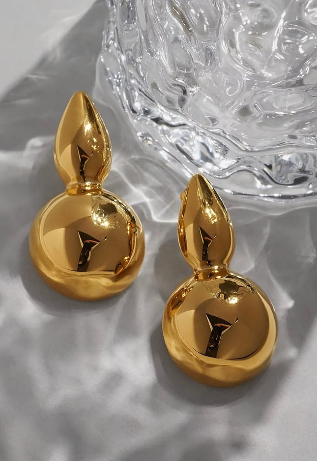 Sculpted Sphere Earrings – Bold Elegance in Gold