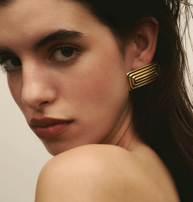 LINEAR AURA LUXE EARRINGS In Solid Non-Tarnish Stainless Steel With 18K Gold-Plate