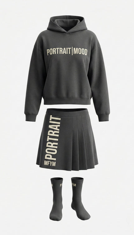 THE CHARCOAL SIGNATURE PLEATED SET