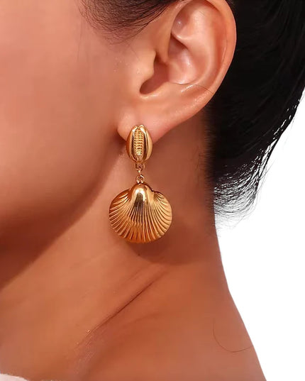 Golden Shore Drops – Echoes of the Sea, Cast in Gold (Earrings)