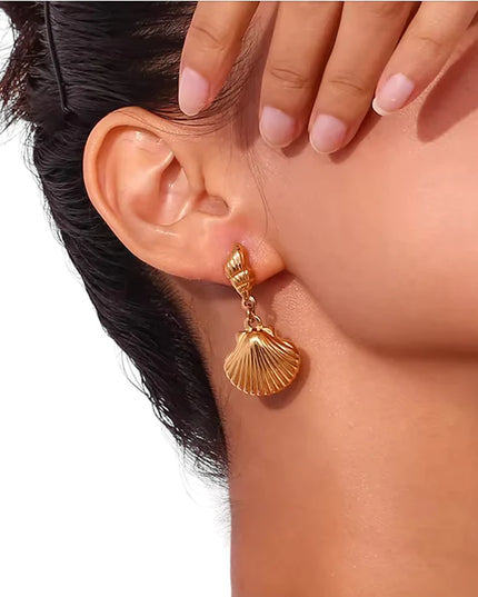 Golden Shore Drops – Echoes of the Sea, Cast in Gold (Earrings)