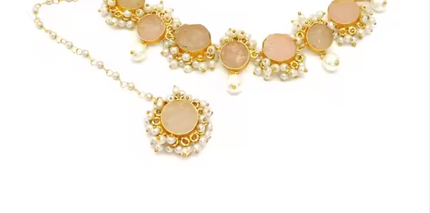 Marie Antoinette - Rose Quartz Handmade Luxury Set