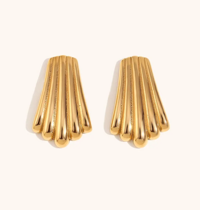 Golden Fan Stud Earrings – Quiet Drama, Loud Elegance