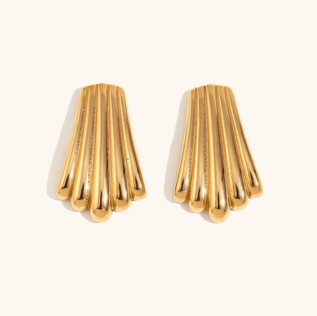 Golden Fan Stud Earrings – Quiet Drama, Loud Elegance