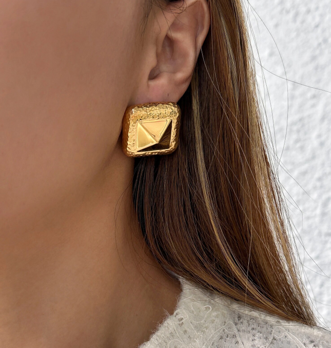 STUD ICON LUXE EARRINGS In Solid Stainless Steel With 18K Gold-Plate