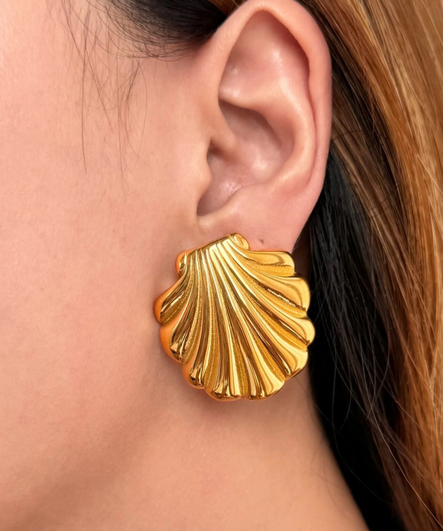 Golden Shell Stud Earrings – For The Goddess in You