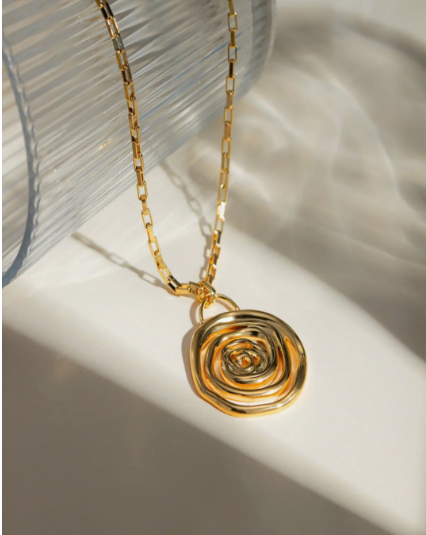 SPIRAL EMBRACE LUXE SET In Solid Non-Tarnish Stainless Steel With 18K Gold-Plate