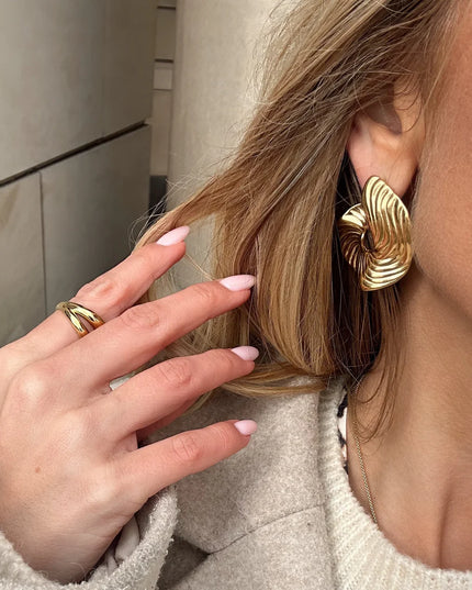 THE WAVE WITHIN made in Solid Stainless Steel with 18K Gold Plate