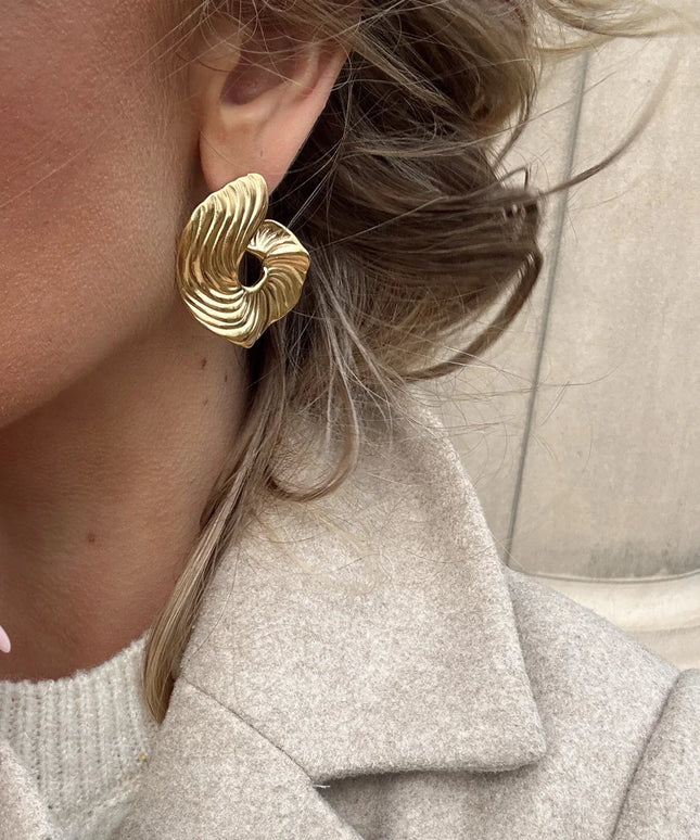 THE WAVE WITHIN made in Solid Stainless Steel with 18K Gold Plate