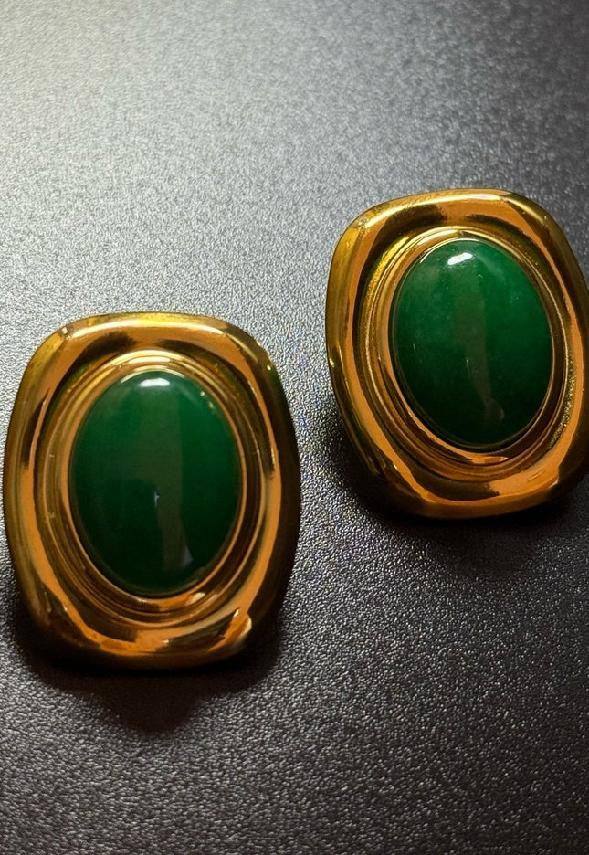 ROYAL OVAL STUDS - STUNNING BUTTERFLY GREEN EARRINGS