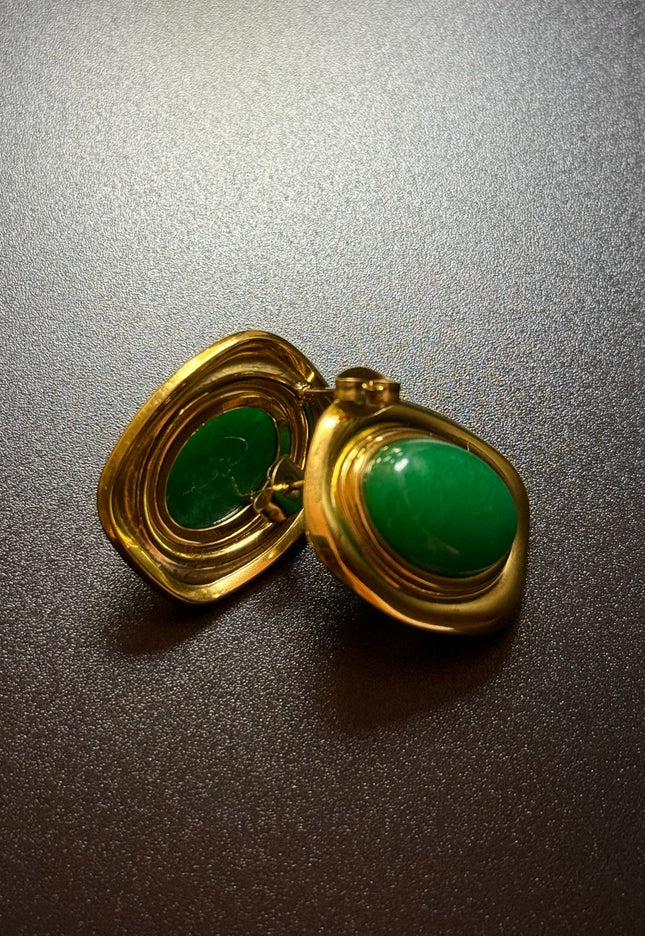 ROYAL OVAL STUDS - STUNNING BUTTERFLY GREEN EARRINGS