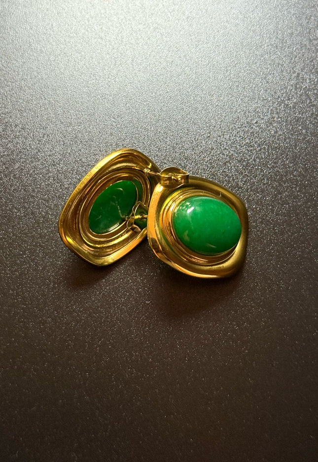 ROYAL OVAL STUDS - STUNNING BUTTERFLY GREEN EARRINGS