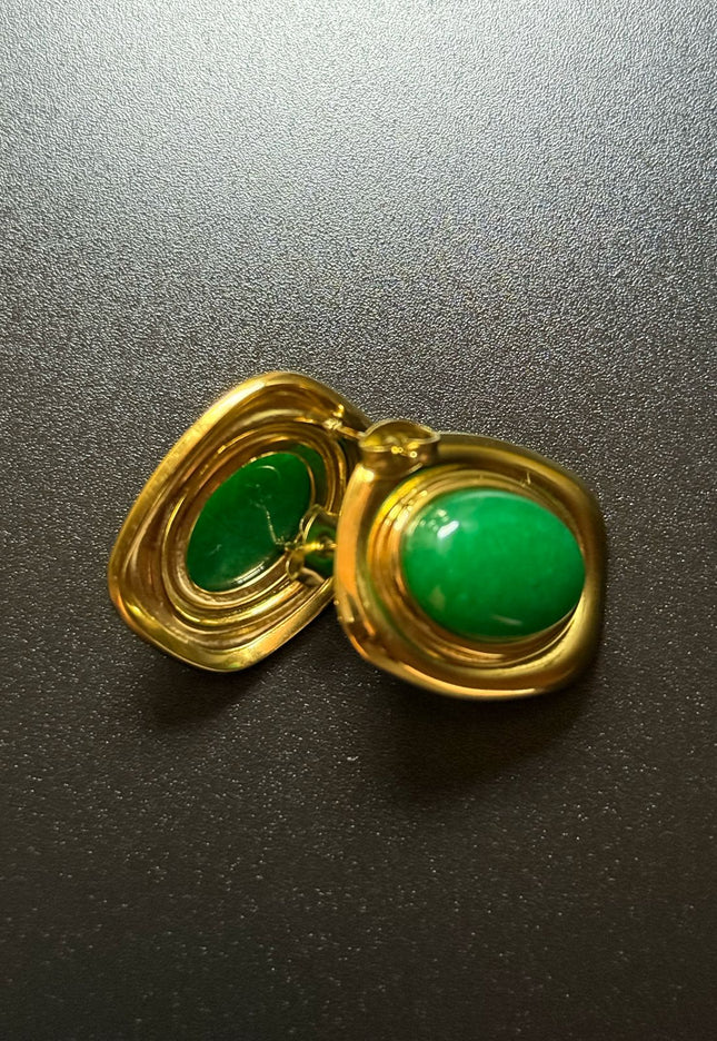 ROYAL OVAL STUDS - STUNNING BUTTERFLY GREEN EARRINGS