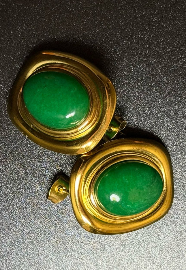 ROYAL OVAL STUDS - STUNNING BUTTERFLY GREEN EARRINGS