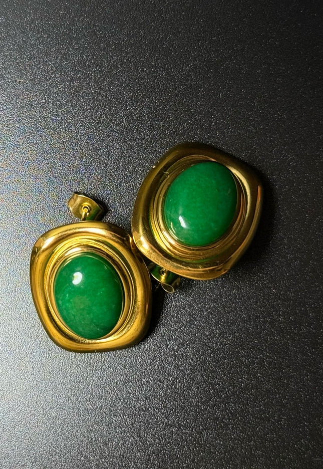 ROYAL OVAL STUDS - STUNNING BUTTERFLY GREEN EARRINGS