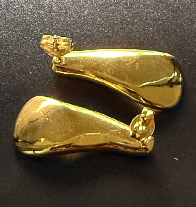 Liquid Gold Sculptural Earrings - Luxury Suave Patterns With a Radiant Gold Finish