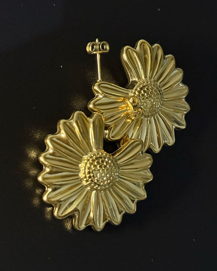 Golden Bloom Earrings – Radiant Floral Elegance