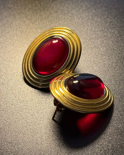 ROYAL OVAL STUDS - DIAMOND RED DAME EARRINGS WITH 18K GOLD PLATE
