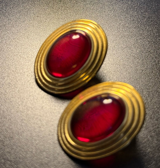 ROYAL OVAL STUDS - DIAMOND RED DAME EARRINGS WITH 18K GOLD PLATE